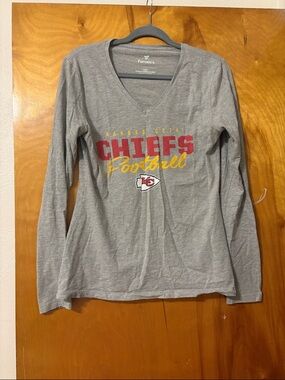 Fanatics Gray Kansas City Chiefs Football V-Neck Long Sleeve Tee